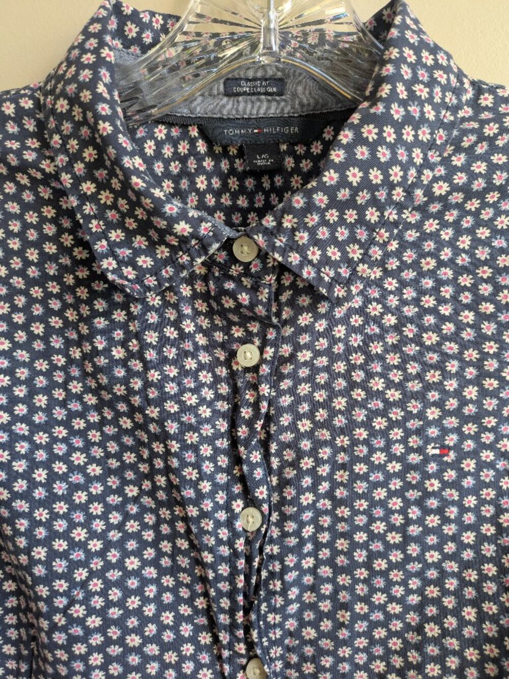 tommy Hilfiger blue woman cotton button up shirt white/pink flower size L #850